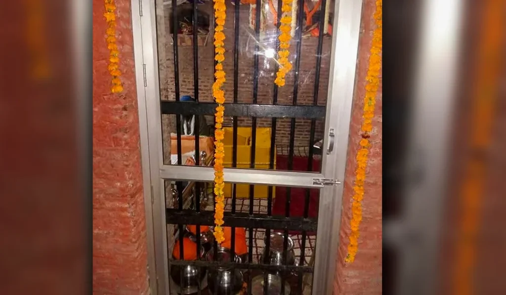 mata gujri spent time in kotwali