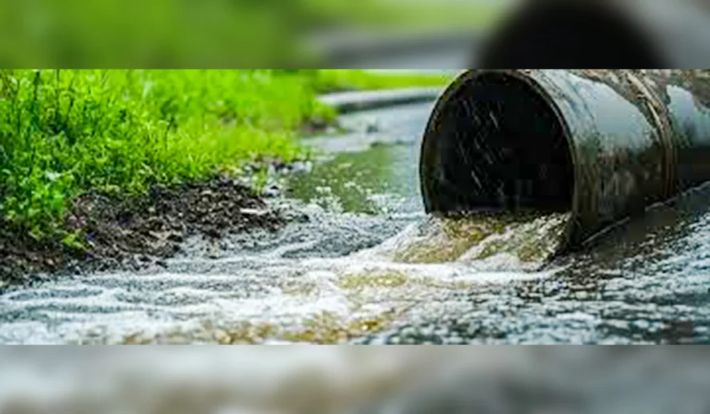 water and soil becoming polluted