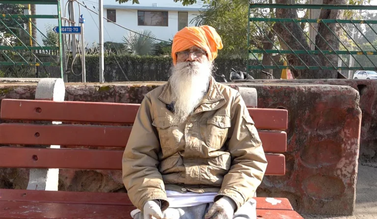 Chandigarh’s “Broom Warrior”: 88-Year-Old Former DIG Honoured with the Padma Shri for His Dedication to Cleanliness 7 Broom Warrior