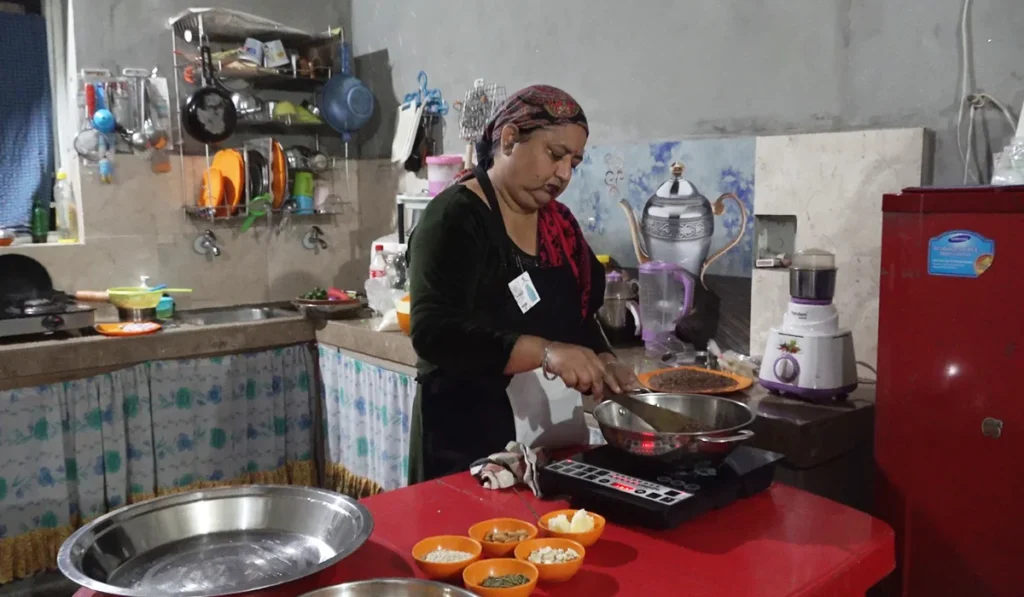 From Kitchen to Enterprise: How Punjab’s Rajwinder Kaur Turned “Homemade Taste” into a Strong Business Brand 6 Health and purity homely taste guaranteed