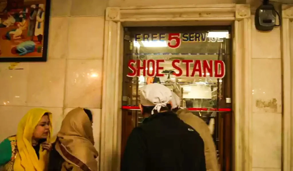 How Harmandir Sahib Became a Symbol of Unity and Equality 9 Seva