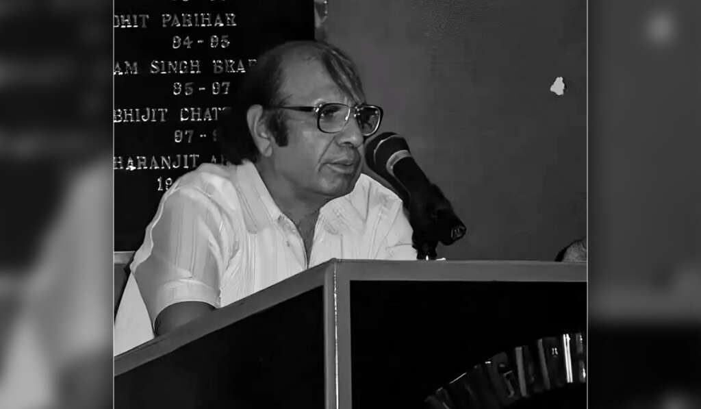 Sudarshan Faakir: He Wrote Little, But Whatever He Wrote Was Extraordinary 6 name Fakir echoed on the radio