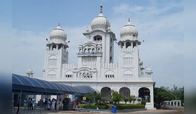 Gurdwara Kiratpur Sahib