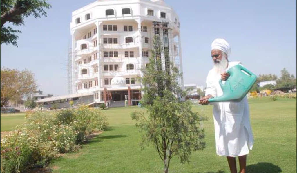 Gurus teachings protection of the earth