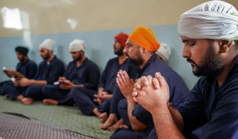 role of Gurdwaras in drug de addiction