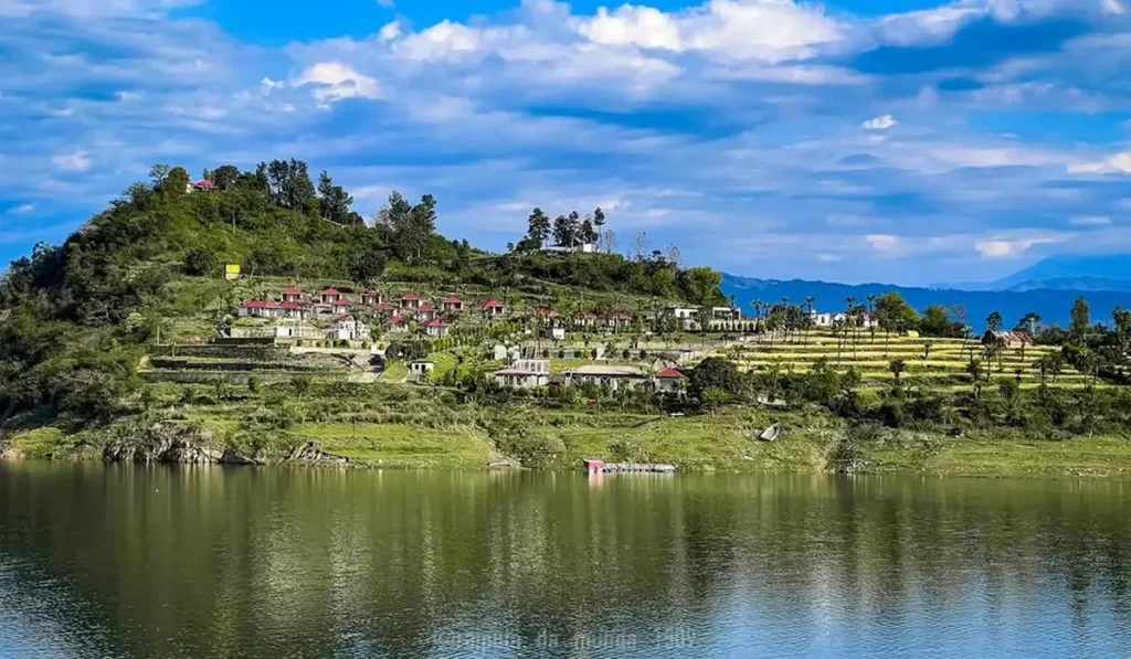 Punjab's 'Mini Goa': How Ranjit Sagar Dam Became North India's Favorite Destination for Water Sports and Weekend Getaways 8 Some important facts related to travel