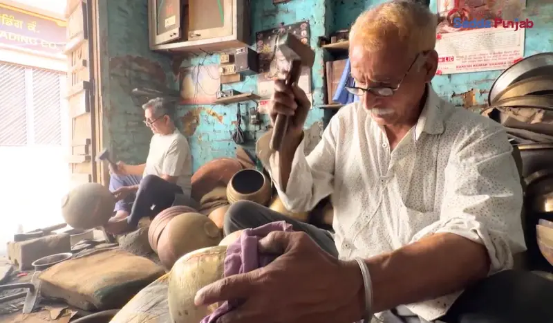 From Maharaja Ranjit Singh’s Era to UNESCO: The Effort to Preserve Jandiala Guru’s Centuries-Old Thathera Art 3 Thathera Art 6