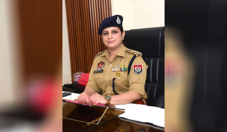 From the Football Field to the Command of Punjab Police Sports Administration; Gurmeet Kaur Creates New History 9 Gurmeet Kaur