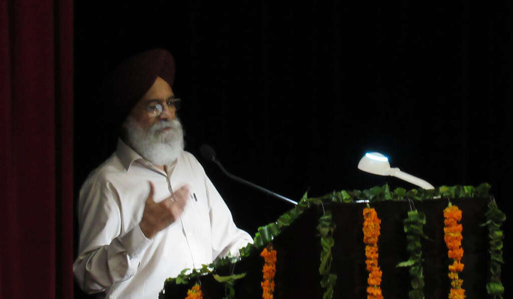Surjit Patar image 1024x597 1